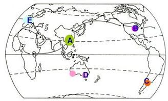 1 商品谷物农业 混合农业 2 生产规模大 商品率高 机械化水平高 3 夏季高温多雨,雨热同期 地形平坦,土壤肥沃 水源充足 劳动力丰富 传统种植水稻的经验丰富